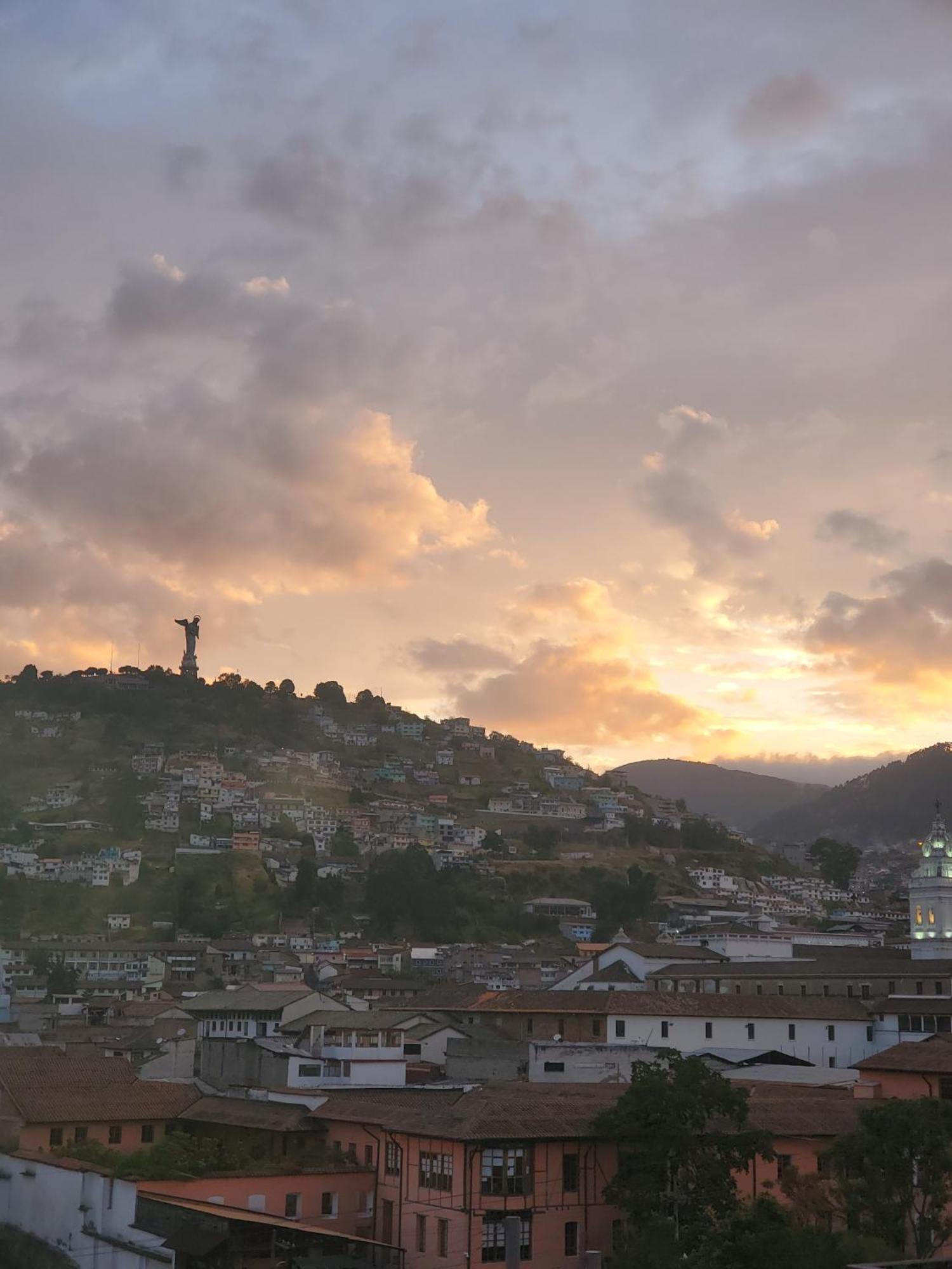 San Marcos Cultural & Guesthouse Quito Exterior photo