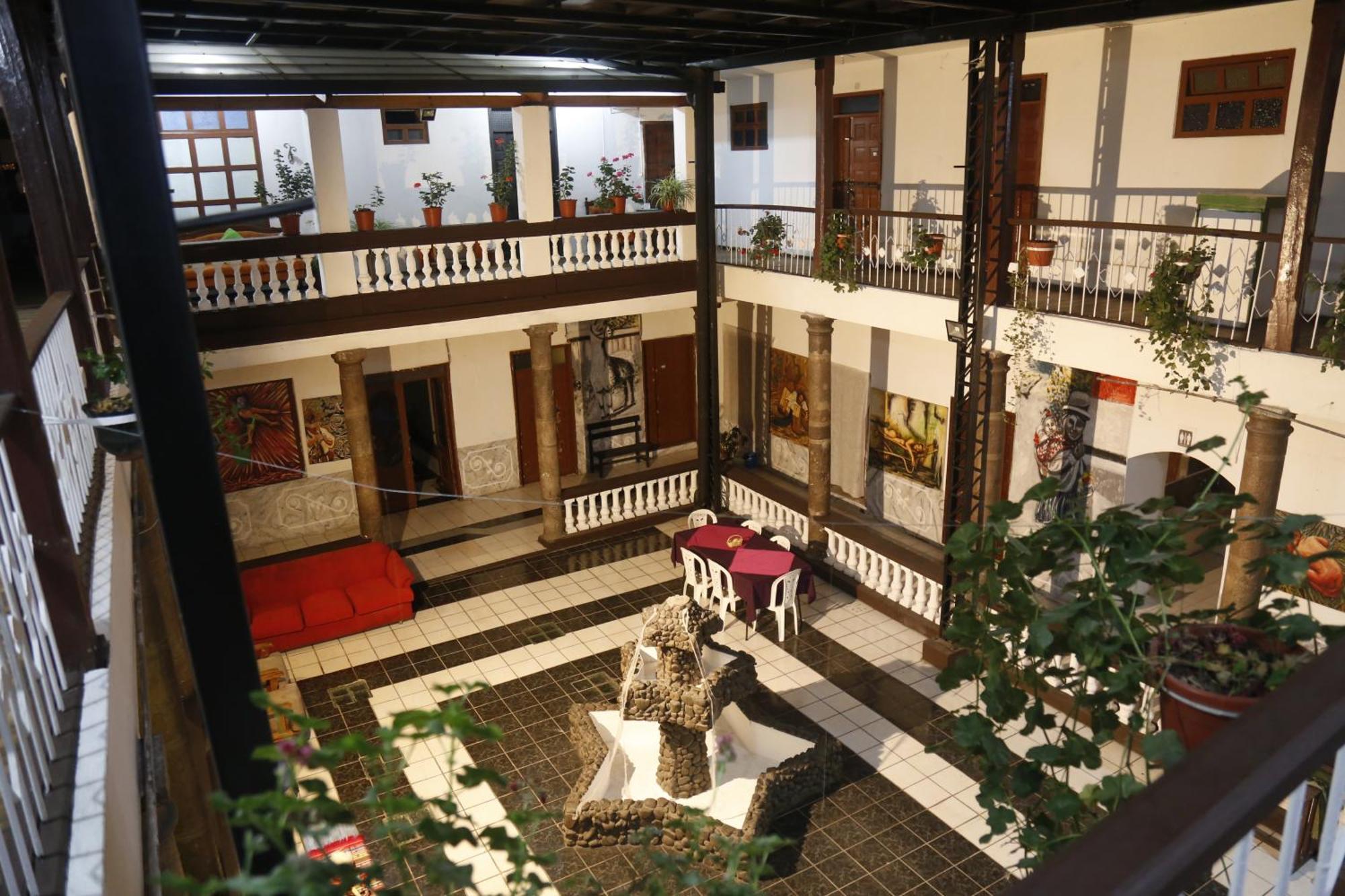 San Marcos Cultural & Guesthouse Quito Exterior photo